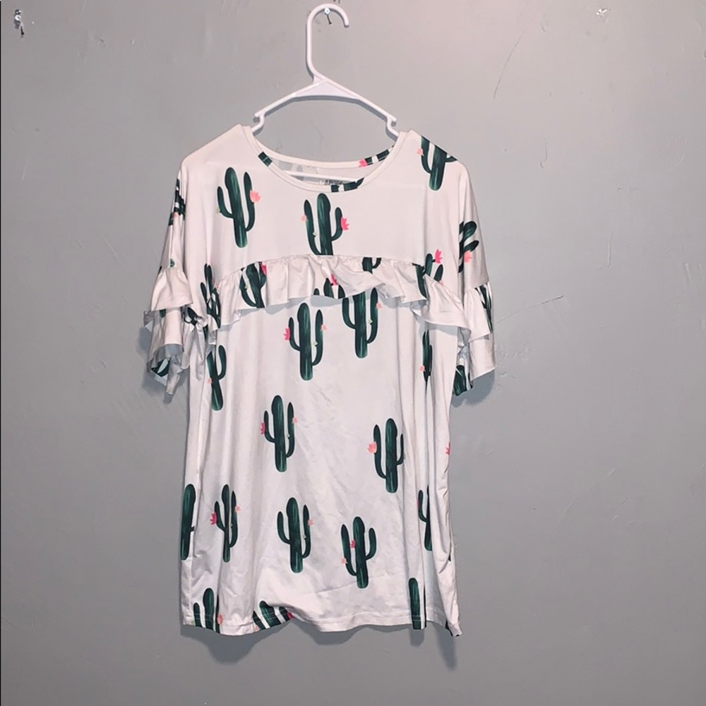 ruffle cactus t-shirt